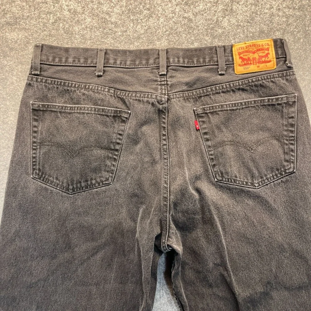 Levis‎ Jeans Men's 44x29 550 Relaxed Fit Straight Leg Black Denim Pants